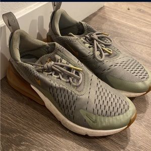 Nike Air Max 270 W7.5